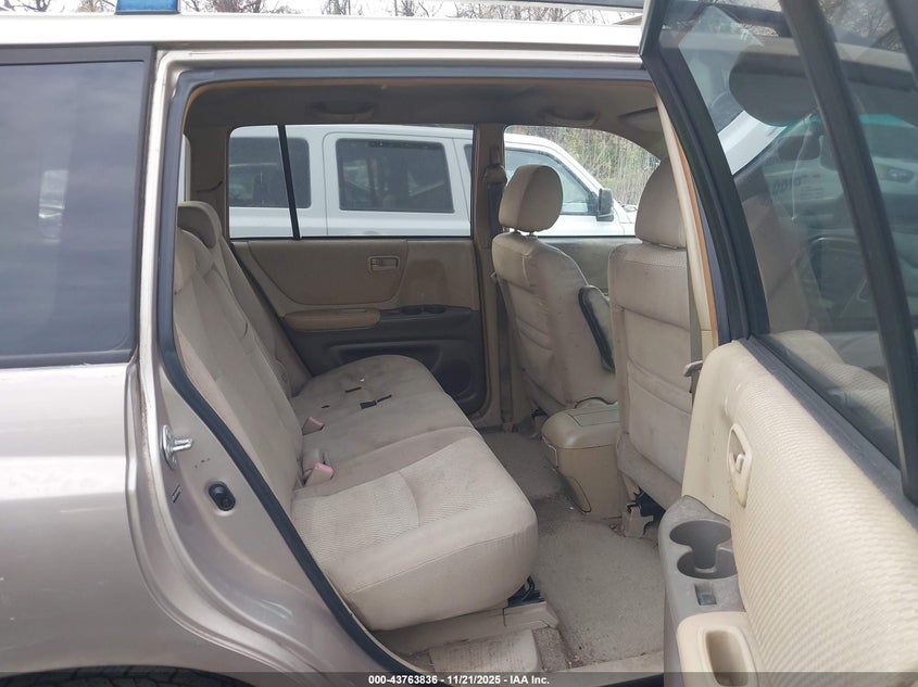 2004 Toyota Highlander V6 VIN: JTEDP21A840041462 Lot: 43763836