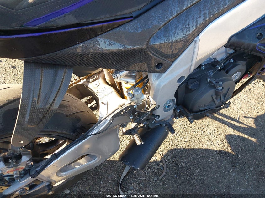 2023 Aprilia Rsv4 1100 VIN: ZD4KYUA00PS000655 Lot: 43763847