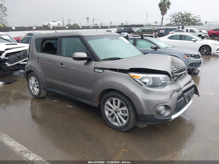 KIA SOUL +