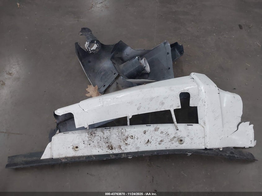 2009 Jeep Commander Sport VIN: 1J8HG48P49C517846 Lot: 43763870