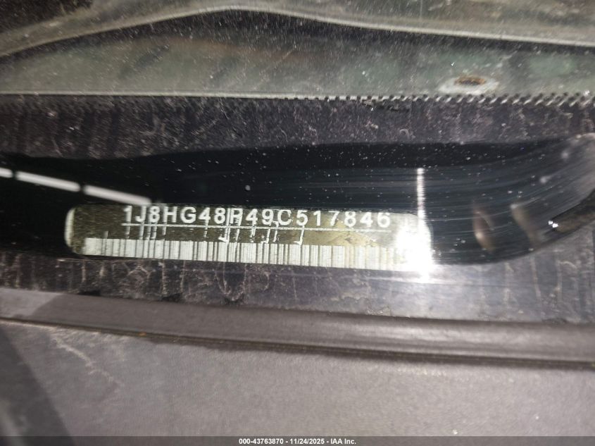 2009 Jeep Commander Sport VIN: 1J8HG48P49C517846 Lot: 43763870