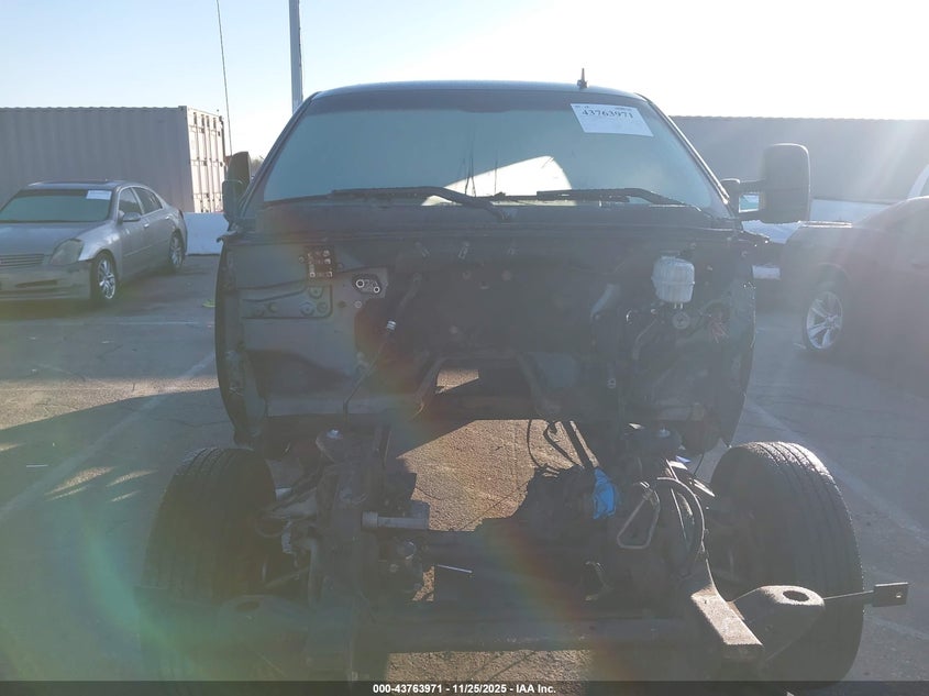 2008 Chevrolet Silverado 2500Hd Ltz VIN: 1GCHK23628F195715 Lot: 43763971