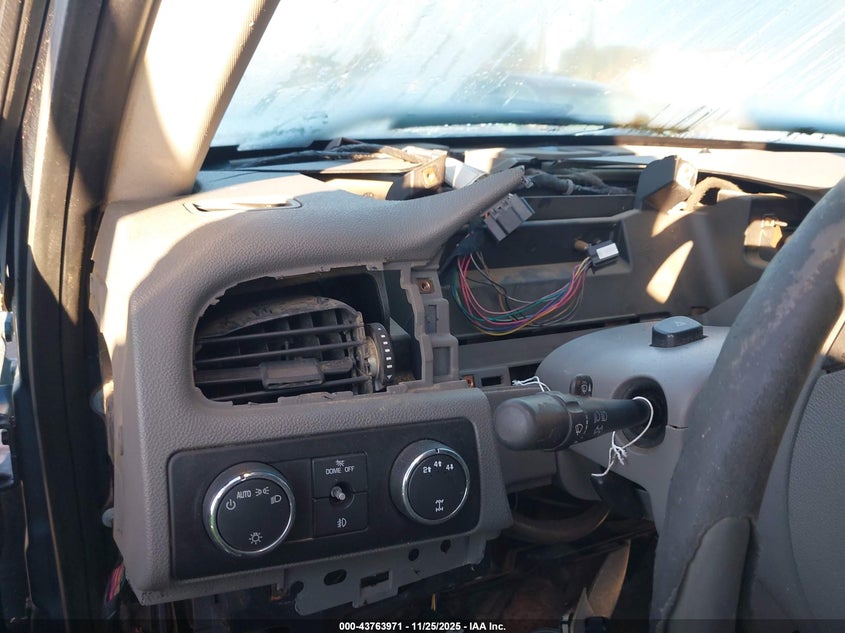 2008 Chevrolet Silverado 2500Hd Ltz VIN: 1GCHK23628F195715 Lot: 43763971