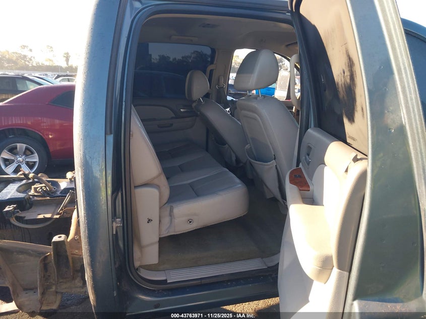 2008 Chevrolet Silverado 2500Hd Ltz VIN: 1GCHK23628F195715 Lot: 43763971