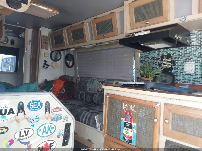 2003 Dodge Sprinter Van 2500 Super High Ceiling VIN: WD2YD742835560009 Lot: 43763987