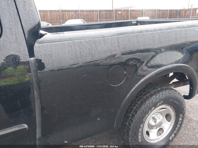 2000 Ford F-150 Lariat/Work Series/Xl/Xlt VIN: 1FTRX18L6YKA33110 Lot: 43763995