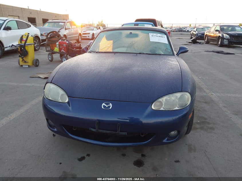 2001 Mazda Mx-5 Miata Ls/Special Edition VIN: JM1NB353610206770 Lot: 43764003