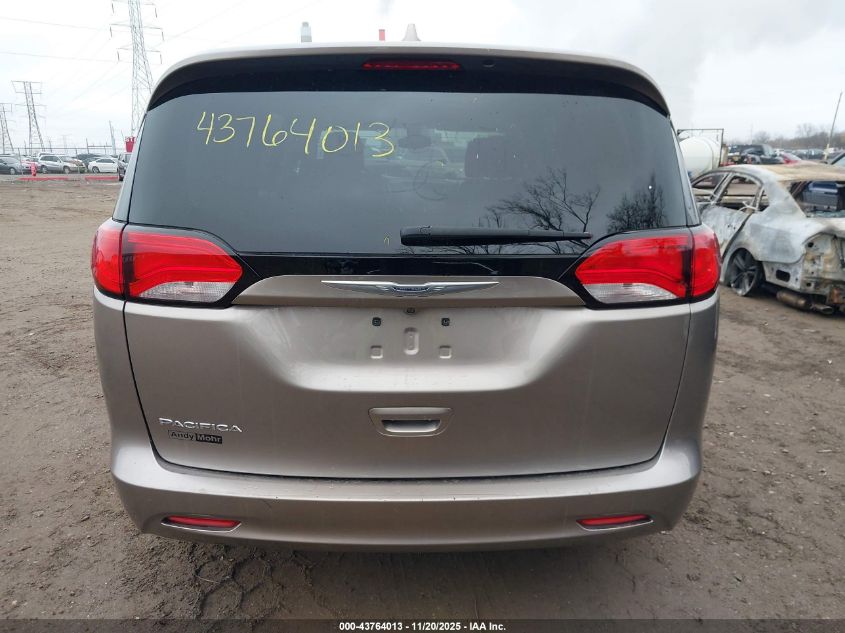 2017 Chrysler Pacifica Touring VIN: 2C4RC1DG2HR585497 Lot: 43764013