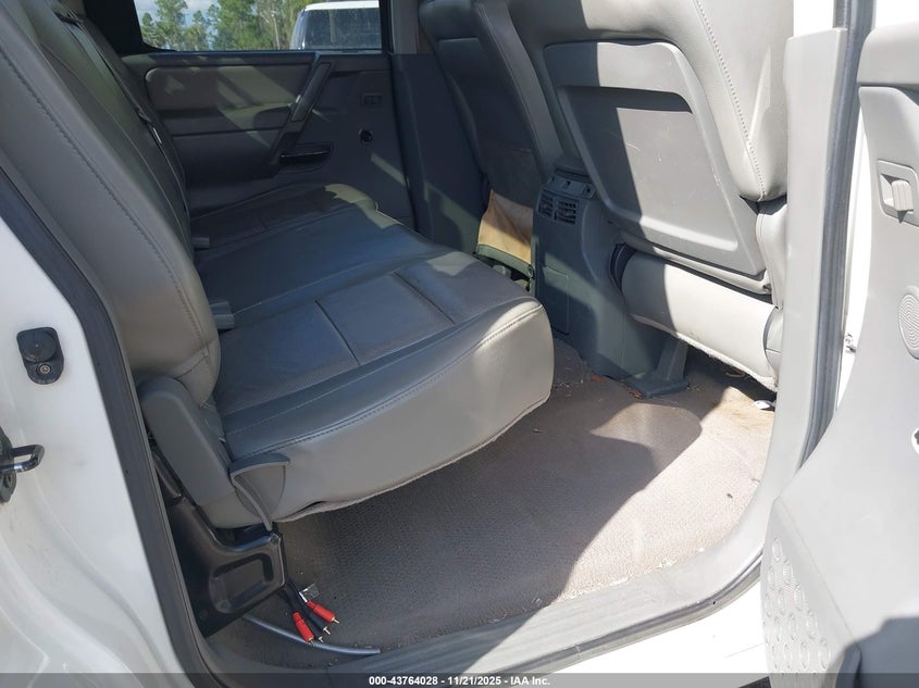 2007 Nissan Titan Le VIN: 1N6AA07A97N238617 Lot: 43764028