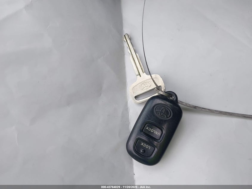 2003 Toyota Corolla S VIN: 1NXBR38E43Z018736 Lot: 43764029