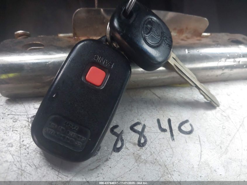 2000 Toyota Camry Solara Sle V6 VIN: 2T1CF22P6YC301598 Lot: 43764037