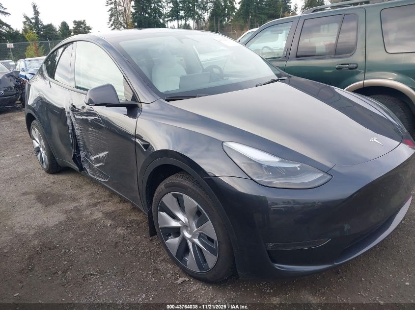 TESLA MODEL Y LONG RANGE DUAL MOTOR ALL-WHEEL DRIVE