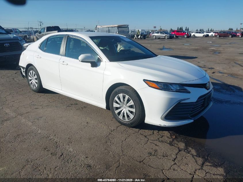 TOYOTA CAMRY HYBRID LE HYBRID