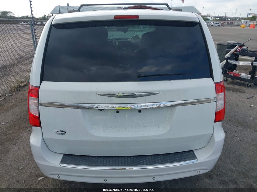 2014 Chrysler Town & Country Touring-L VIN: 2C4RC1CG7ER425757 Lot: 43764071