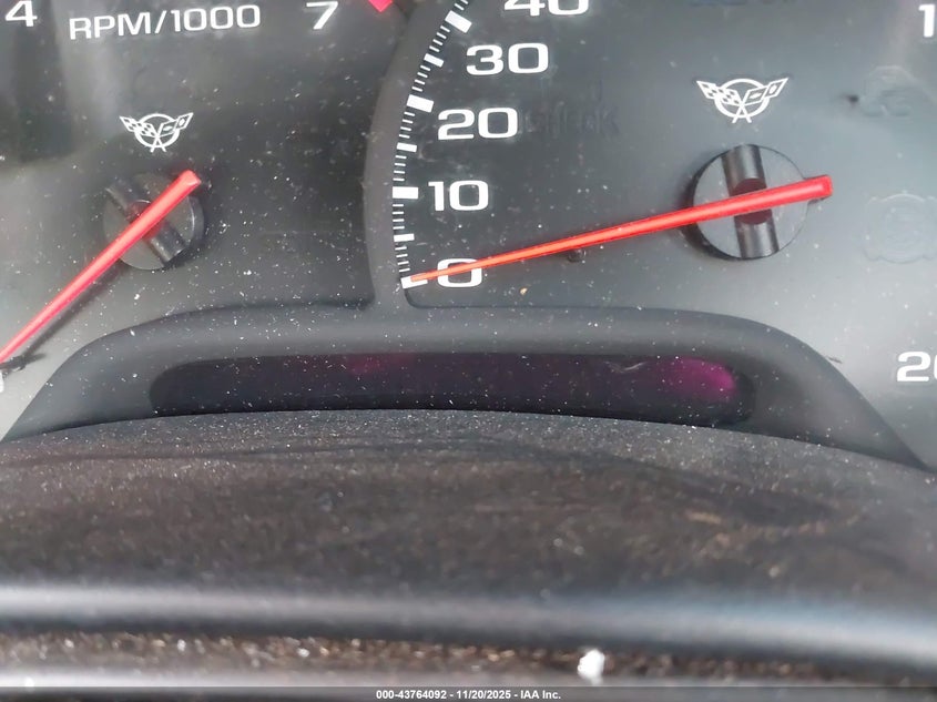 1997 Chevrolet Corvette VIN: 1G1YY22G0V5100989 Lot: 43764092