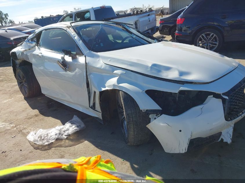 INFINITI Q60 RED SPORT 400