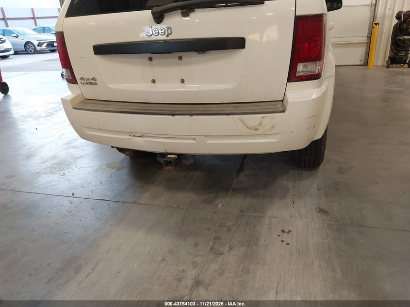 2007 Jeep Grand Cherokee Laredo VIN: 1J8GR48K97C580917 Lot: 43764103