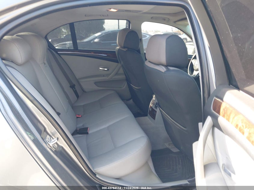 2008 BMW 528I VIN: WBANU53588CT15957 Lot: 43764114