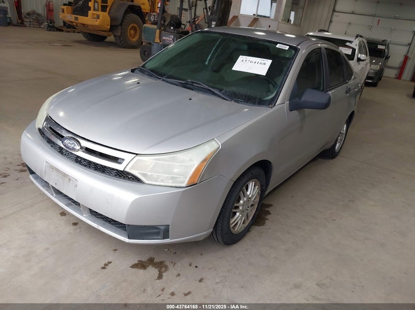 1FAHP35N29W257133 2009 FORD FOCUS photo no. 2