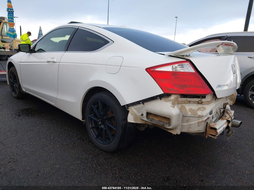 1HGCS11888A013474 2008 HONDA ACCORD photo no. 3