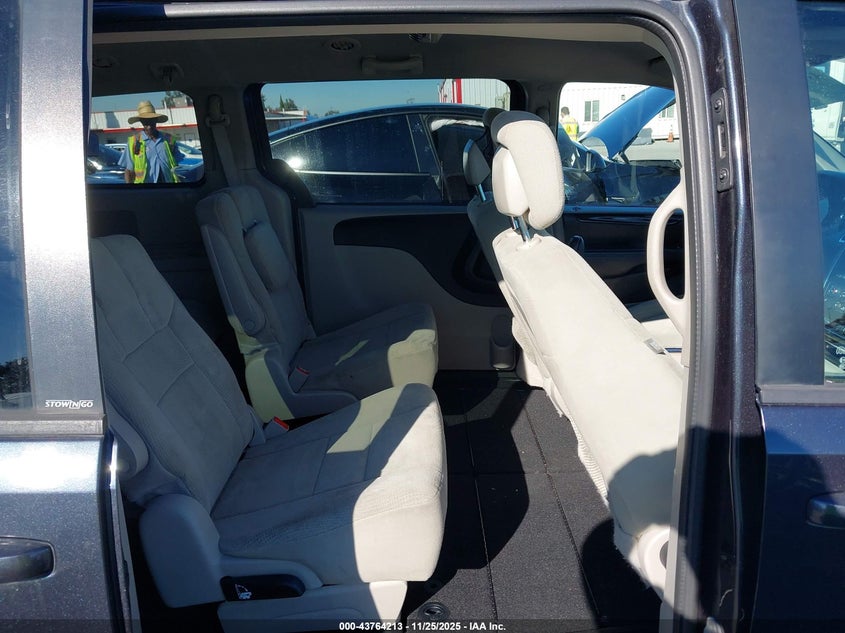 2013 Dodge Grand Caravan Sxt VIN: 2C4RDGCG4DR609326 Lot: 43764213