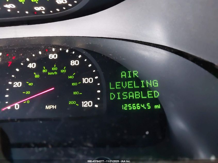 1999 Lincoln Continental VIN: 1LNHM97VXXY703416 Lot: 43764277