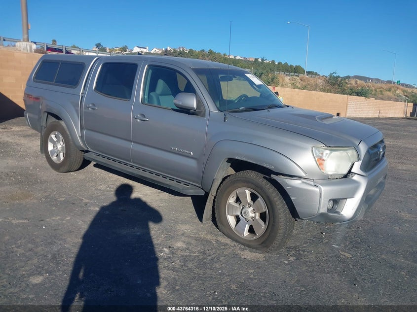 3TMJU4GN2FM185093 2015 TOYOTA TACOMA photo no. 9