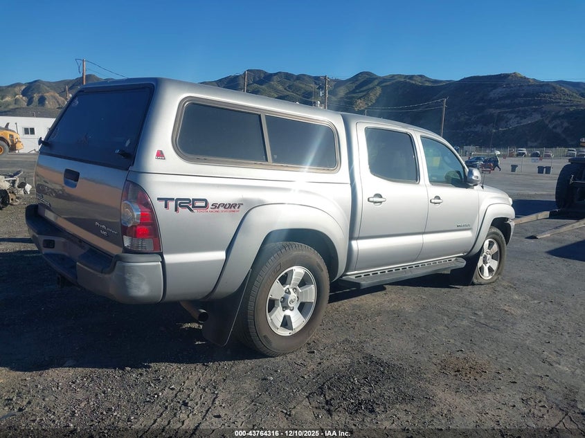 3TMJU4GN2FM185093 2015 TOYOTA TACOMA photo no. 4