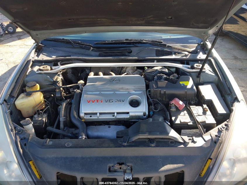 2003 Lexus Es 300 VIN: JTHBF30G230102828 Lot: 43764352