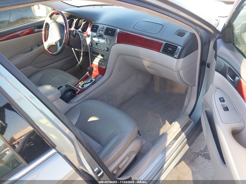 JTHBF30G230102828 2003 LEXUS ES photo no. 5