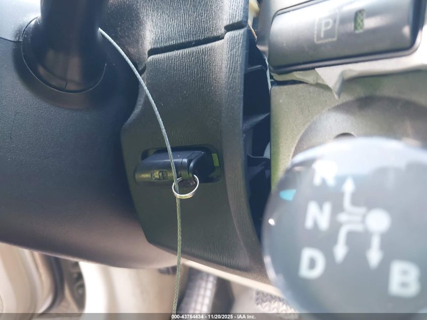 2007 Toyota Prius VIN: JTDKB20U277608668 Lot: 43764434