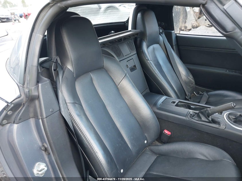 2008 Mazda Mx-5 Grand Touring VIN: JM1NC26FX80142677 Lot: 43764478