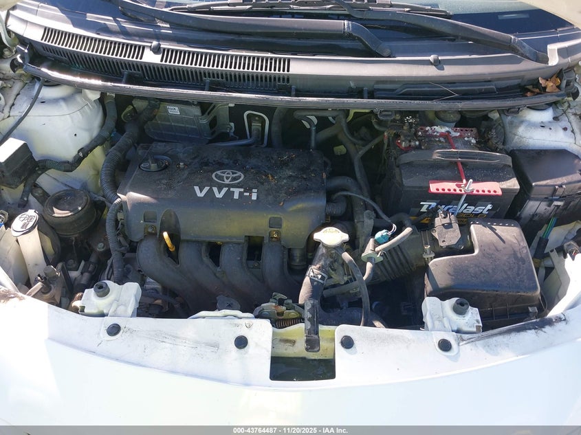 2008 Toyota Yaris VIN: JTDBT923484017545 Lot: 43764487