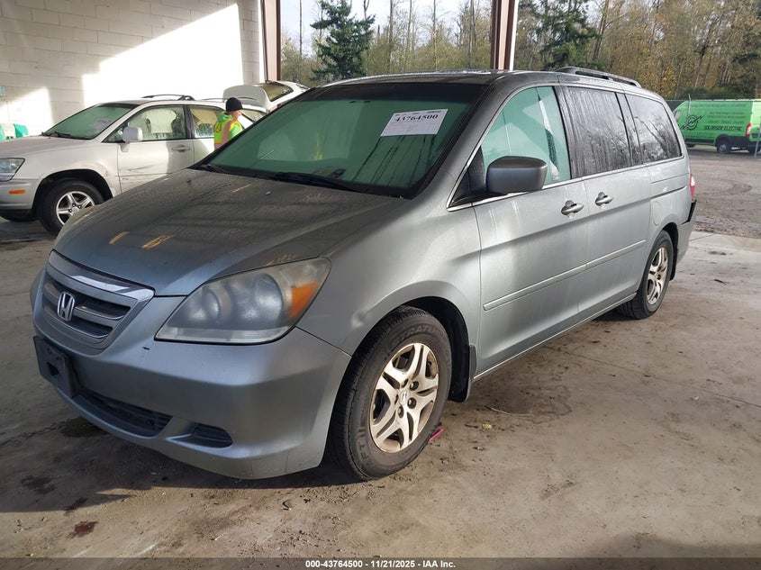 5FNRL38776B011511 2006 HONDA ODYSSEY photo no. 2