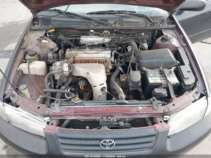 1999 Toyota Camry Le VIN: 4T1BG22K9XU527306 Lot: 43764555
