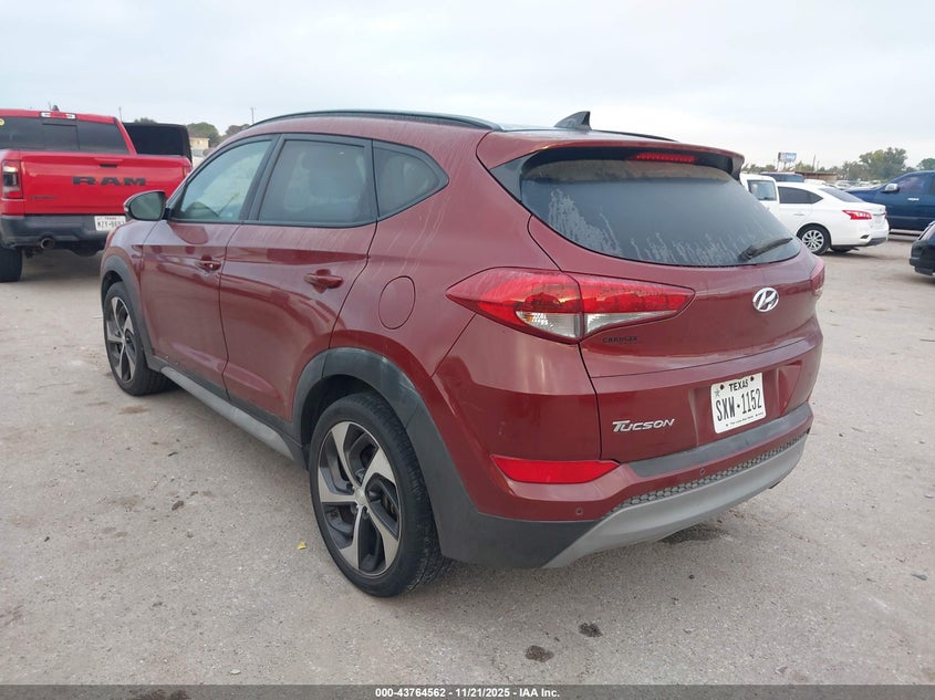 KM8J33A2XJU837017 2018 HYUNDAI TUCSON photo no. 3