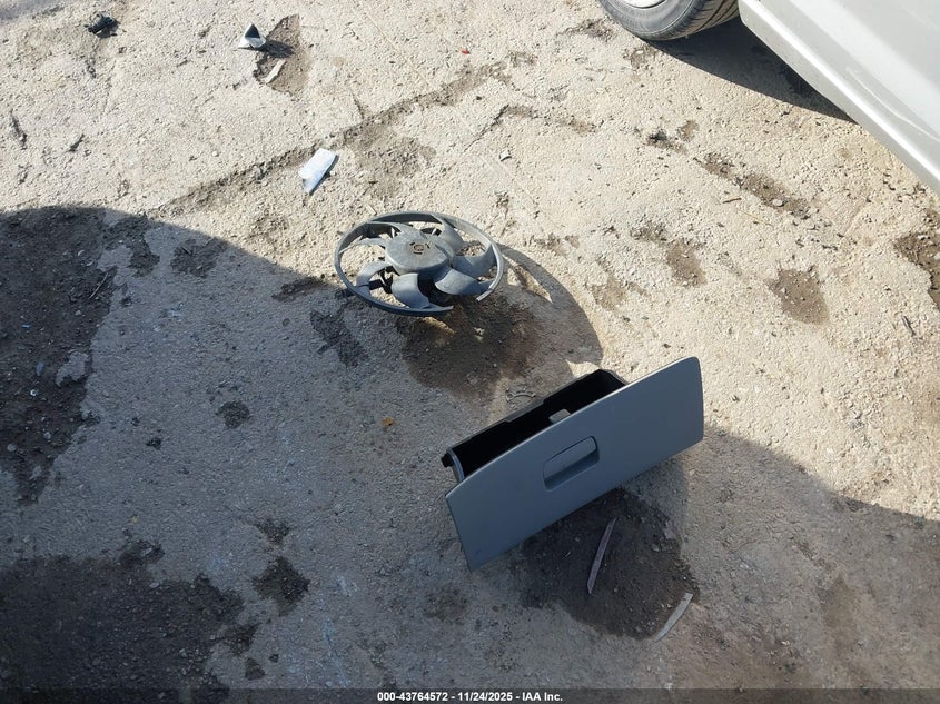 2007 Saturn Aura Xe VIN: 1G8ZS57N07F170425 Lot: 43764572