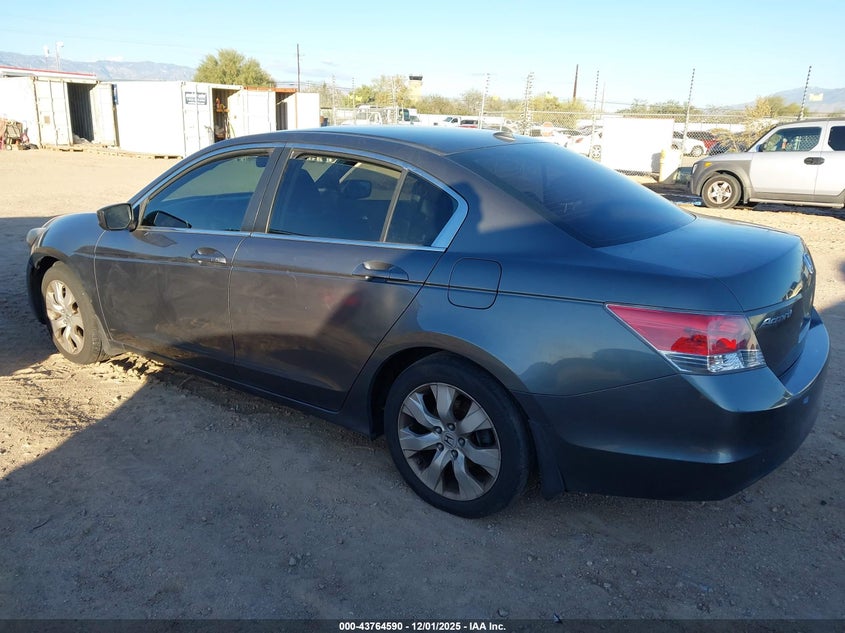1HGCP26808A141420 2008 HONDA ACCORD photo no. 3
