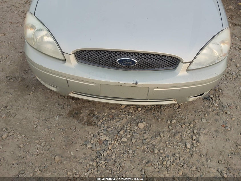 2004 Ford Taurus Ses VIN: 1FAFP55U34G121137 Lot: 43764604