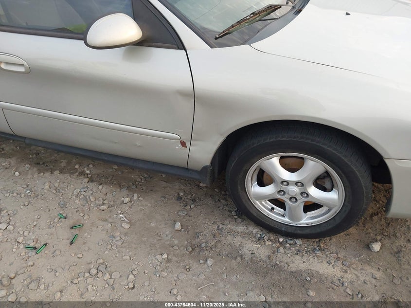 2004 Ford Taurus Ses VIN: 1FAFP55U34G121137 Lot: 43764604