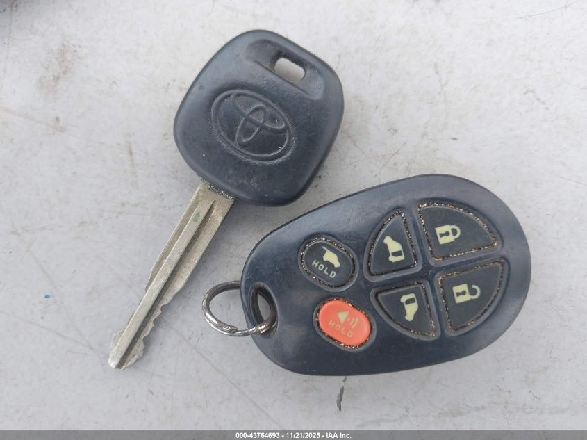 2004 Toyota Sienna Xle VIN: 5TDZA22C44S120331 Lot: 43764693