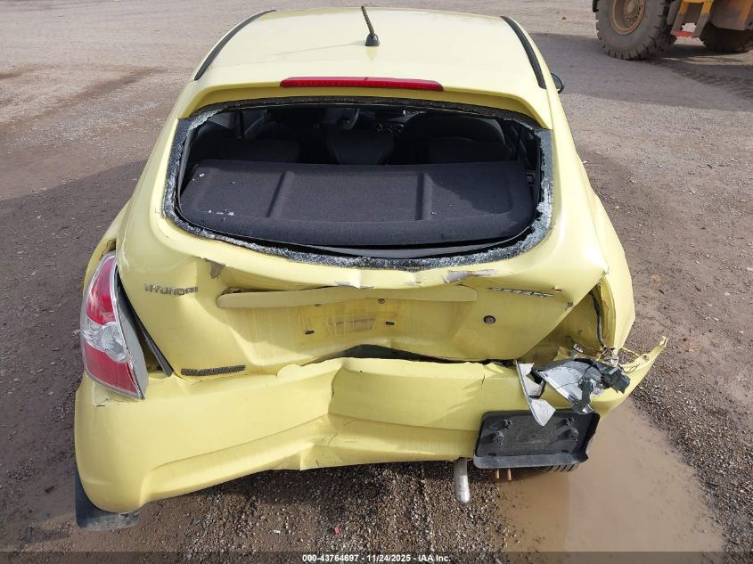 2009 Hyundai Accent Gs VIN: KMHCM36CX9U115324 Lot: 43764697