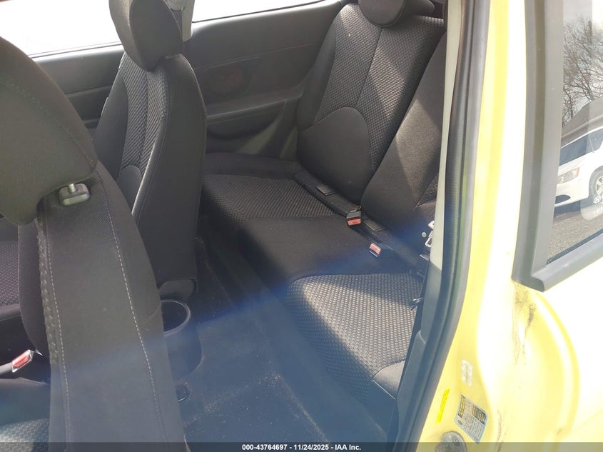 2009 Hyundai Accent Gs VIN: KMHCM36CX9U115324 Lot: 43764697