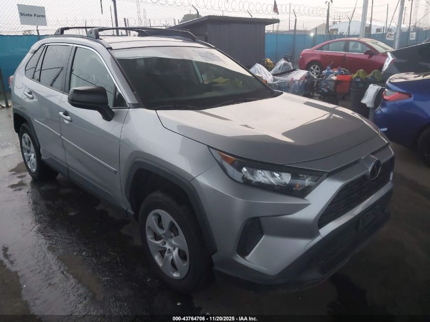 TOYOTA RAV4 LE