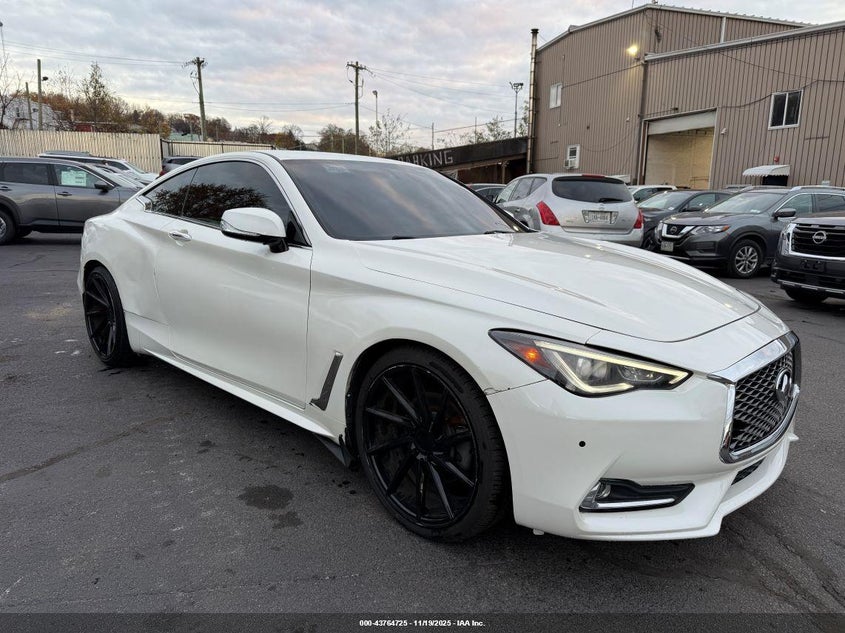 INFINITI Q60 3.0T PREMIUM