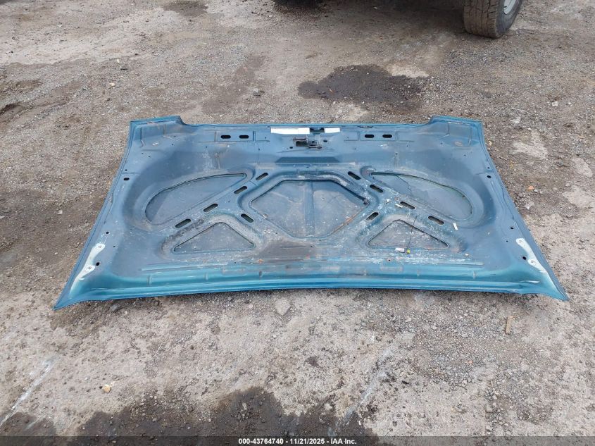 2000 Ford F-250 Lariat/Xl/Xlt VIN: 1FTNX21L8YEE23865 Lot: 43764740