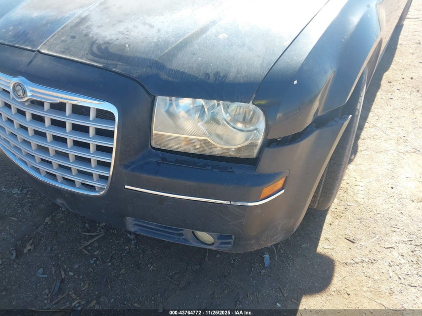 2006 Chrysler 300 Touring VIN: 2C3KA53G36H496402 Lot: 43764772