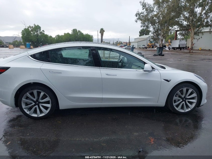 2019 Tesla Model 3 Long Range/Mid Range/Standard Range/Standard Range Plus VIN: 5YJ3E1EA1KF466532 Lot: 43764791
