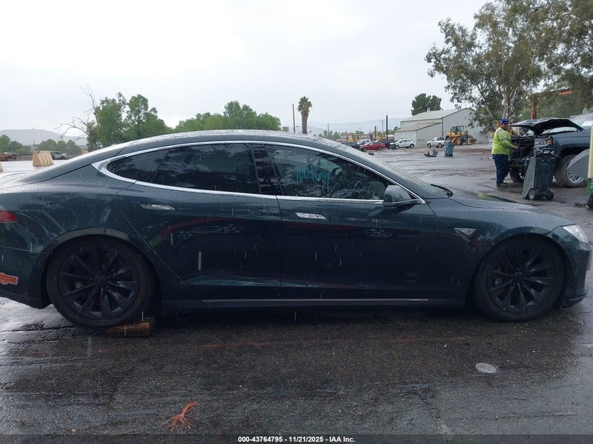 2014 Tesla Model S P85 VIN: 5YJSA1H12EFP32339 Lot: 43764795