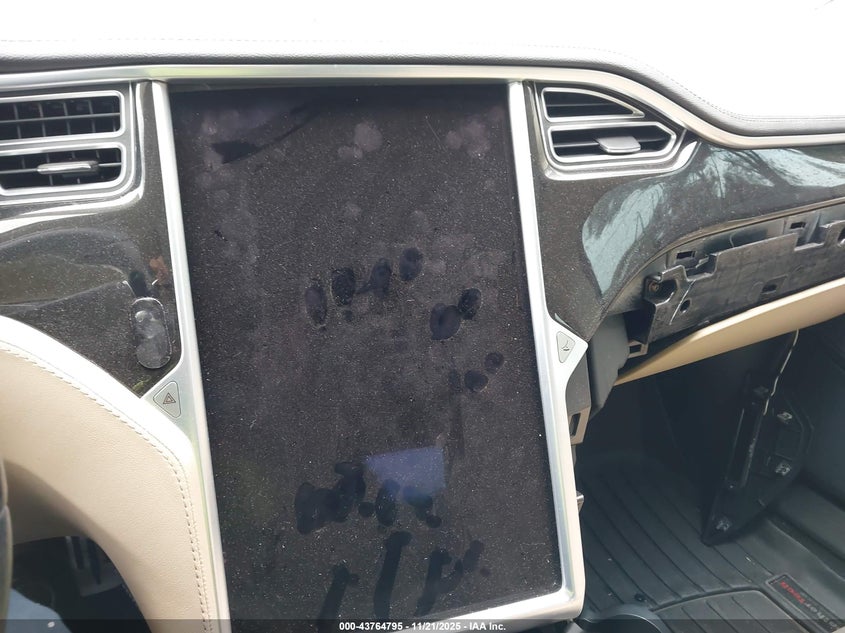 2014 Tesla Model S P85 VIN: 5YJSA1H12EFP32339 Lot: 43764795